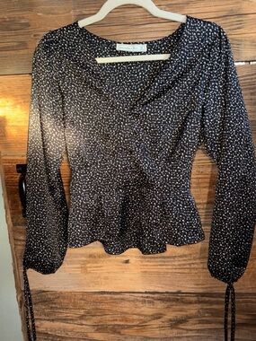 Abercrombie & Fitch Black Dotted Peplum Long-Sleeve Top